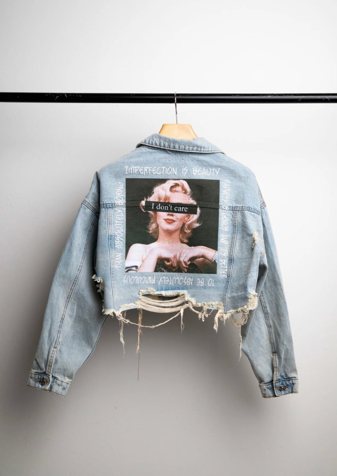 I don’t care crop denim